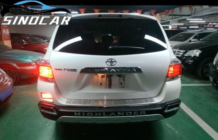 丰田汉兰达 2014 2.7L 两驱精英版 (8)