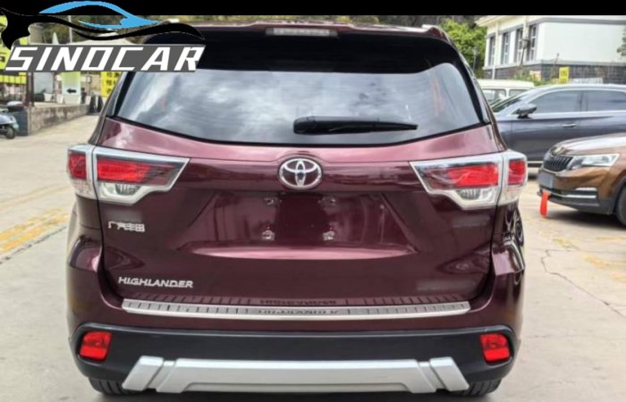 丰田汉兰达 2015 2.0T 四驱7座豪华版 (10)