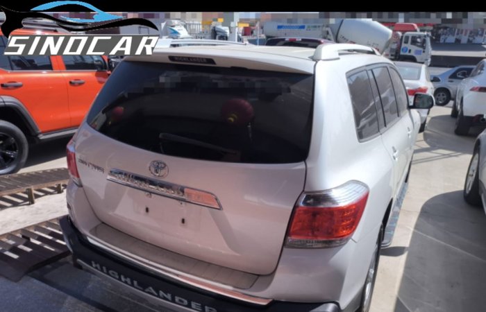 丰田汉兰达 2014 2.7L 两驱五座精英版 (5)