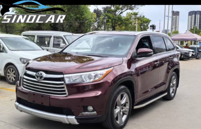 丰田汉兰达 2015 2.0T 四驱7座豪华版 (12)