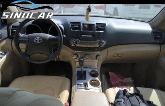 丰田汉兰达 2014 2.7L 两驱五座精英版 (7)