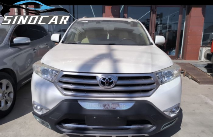 丰田汉兰达 2014 2.7L 两驱五座精英版 (2)