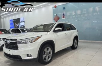 丰田汉兰达 2016 2.0T 四驱7座豪华版白色 (1)
