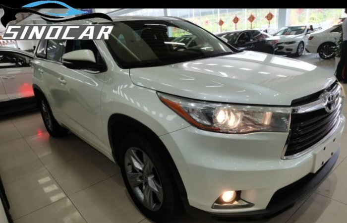 丰田汉兰达 2016 2.0T 四驱7座豪华版白色 (3)