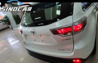 丰田汉兰达 2016 2.0T 四驱7座豪华版白色 (5)