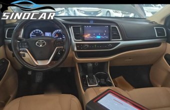 丰田汉兰达 2018 2.0T 两驱5座精英版 (7)