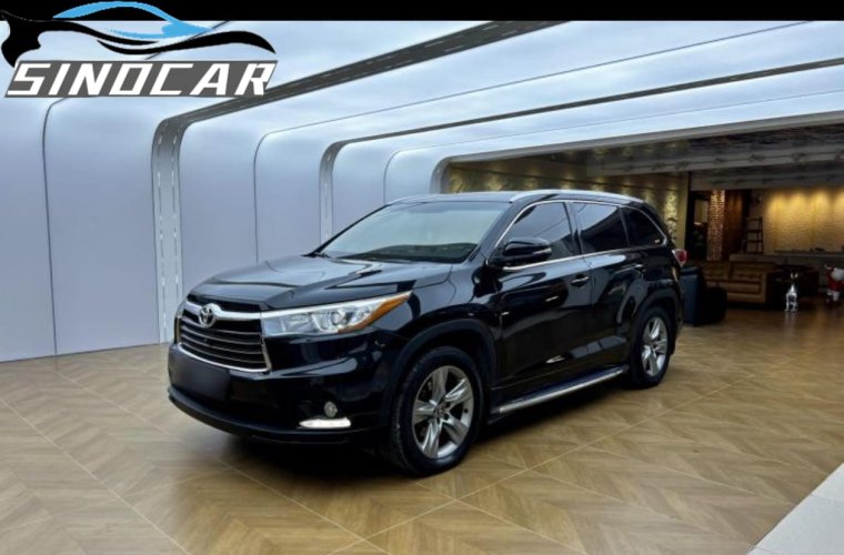 China Used Car Wholesale Toyota Highlander 2017 2.0T 4WD 7-Seater