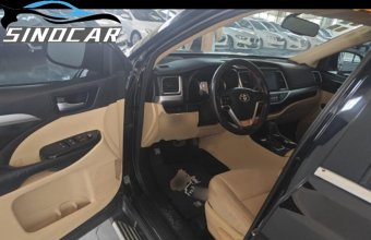 丰田汉兰达 2018 2.0T 两驱5座精英版 (9)