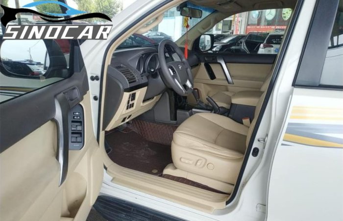 丰田普拉多 2015 2.7L 自动标准版 (10)