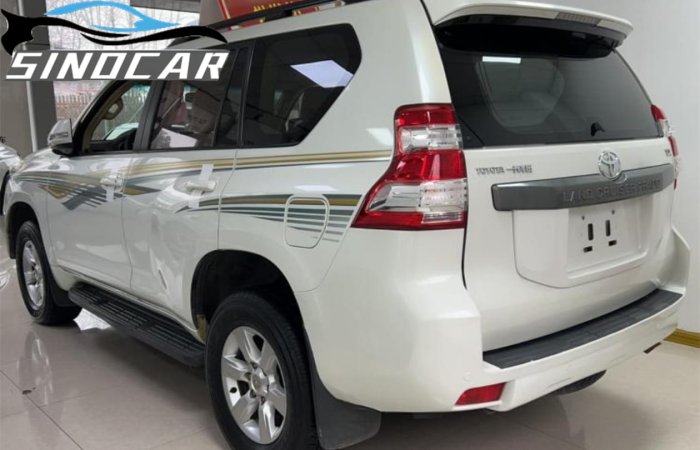 丰田普拉多 2016 2.7L 自动标准版2 (8)