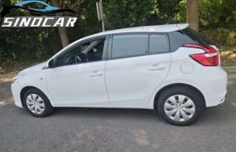 丰田致炫 2016 1.5E CVT 魅动版白色 (4)