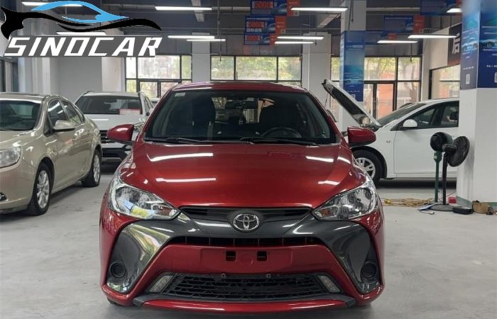 丰田致炫 2017 1.5E CVT 魅动版红色 (2)