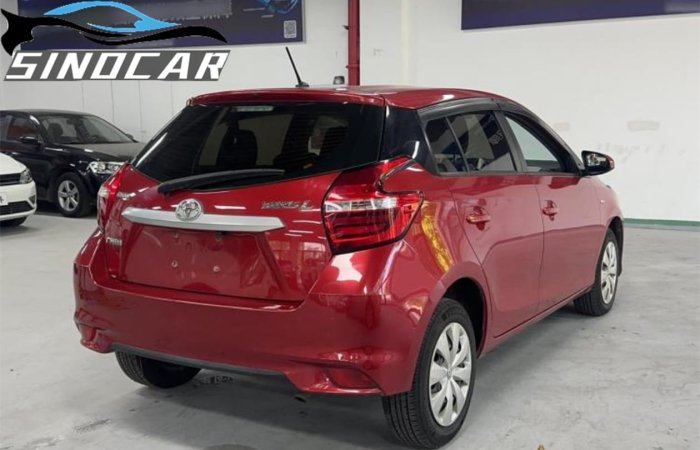 丰田致炫 2017 1.5E CVT 魅动版红色 (6)