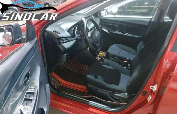 丰田致炫 2018 1.5E CVT 魅动版红色 (9)