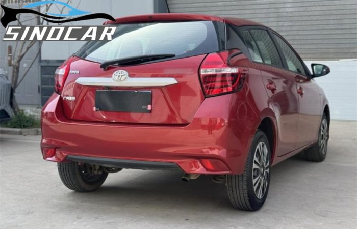 丰田致炫 2018 1.5E CVT 魅动版红色 (6)