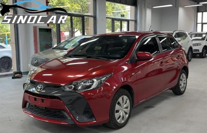 丰田致炫 2017 1.5E CVT 魅动版红色 (1)