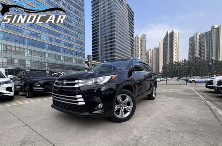 Used 2018 Toyota Highlander 2.0T AWD Luxury Edition – 7 Seats | For Sale in Ghana