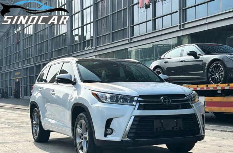 Used 2020 Toyota Highlander 2.0T AWD 7-Seater for Sale in Nigeria (LHD Deluxe)