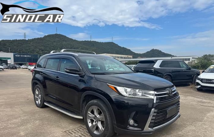 汉兰达2020 2018款 2.0T 四驱尊贵版 7座 国六 黑色外观 (3)