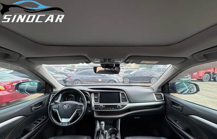 汉兰达2020 2018款 2.0T 四驱尊贵版 7座 国六 黑色内饰 (2)