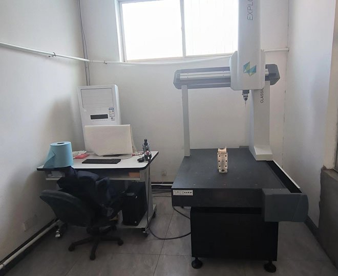 Máquina de medición por coordenadas (CMM)