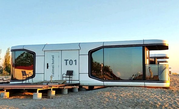 Prefabricated house space capsule
