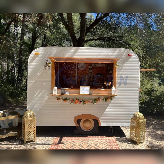 Air Gentle 6 food trailer