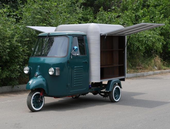 Piaggio Ape Food Truck