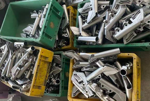 وصلة إطار من سبائك الألومنيوم