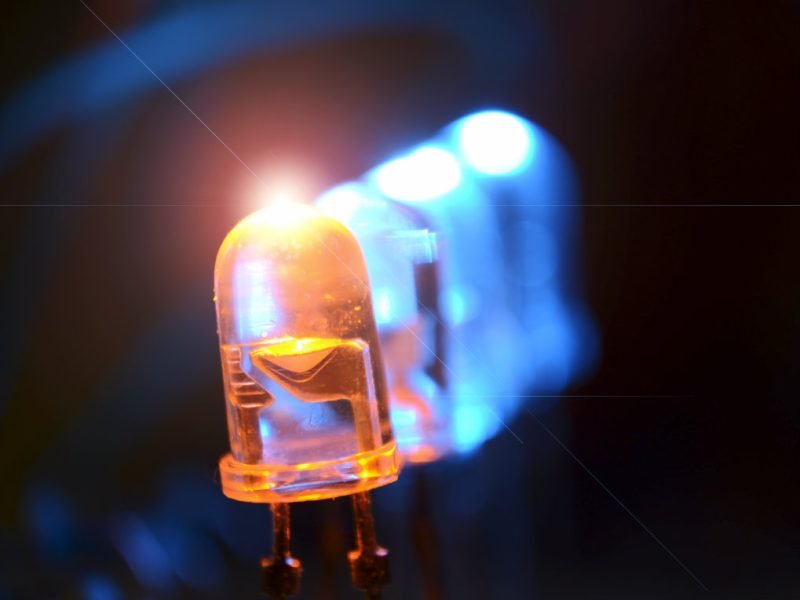 LED-Carbon-dots-800x600