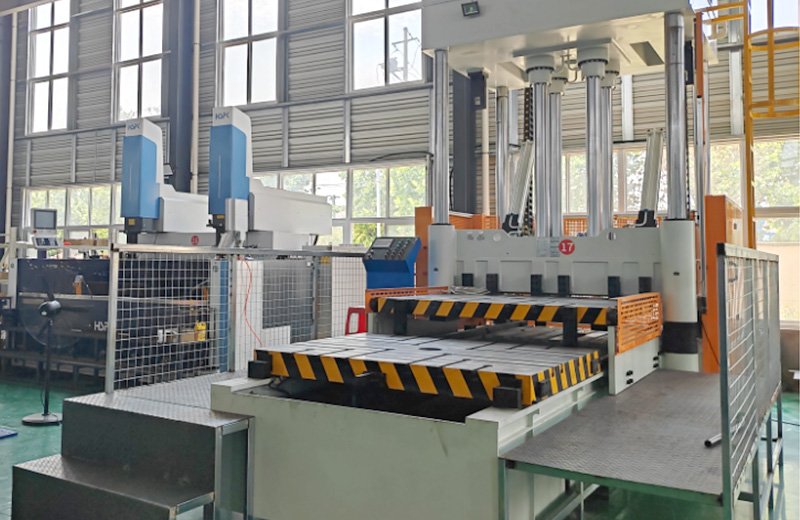 Spotting Machine 200T