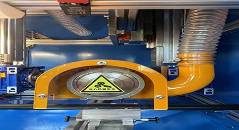 Polishing and Cleaning Device for Pressure-Sensitive Adhesive Tape Production Line