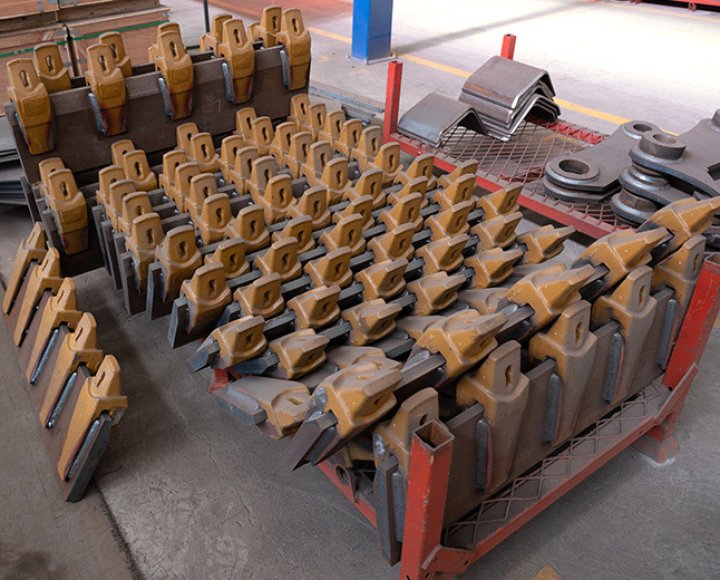 Excavator Bucket Tooth Holder