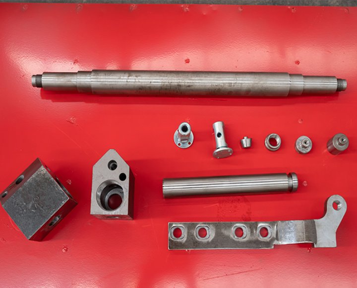 Lifting Platform Agricultural Machinery Parts Wheel Hub Axle