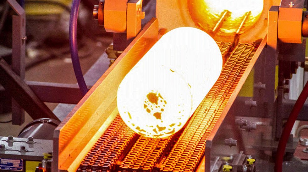 Electromagnetic Induction Heating Device