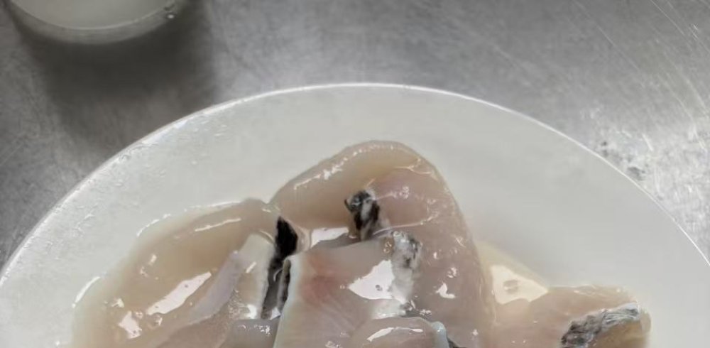 Hongjia Food's General Manager Zhao Inspects R&D Workshop: Rigorous Pre & Post-Cooking Inspections Reinforce Commitment to Product Quality