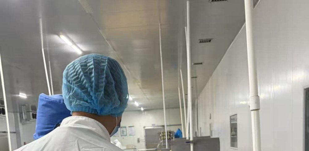 Warmly Welcomed Xinjiang Clients for On-Site Factory Audit; Our Strict Sanitation & Production Environment Earned High Recognition