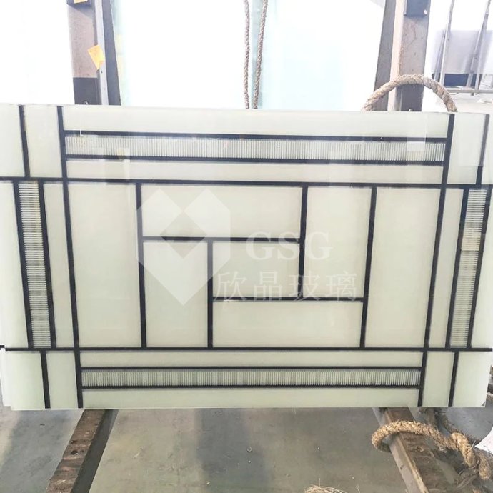 Black and White Geometric Decorative Glass|Modern Art Glass Panel|Globalstar Glass