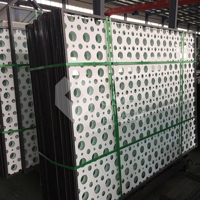 White Dot Pattern Decorative Glass|Gradient Dot Pattern Art Glass|Globalstar Glass
