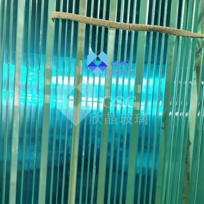 Clear Laminated Glass|PVB Safety Glass Manufacturer|Globalstar Glass 2