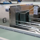 Durable crate washing equipment with centrifugal pump system