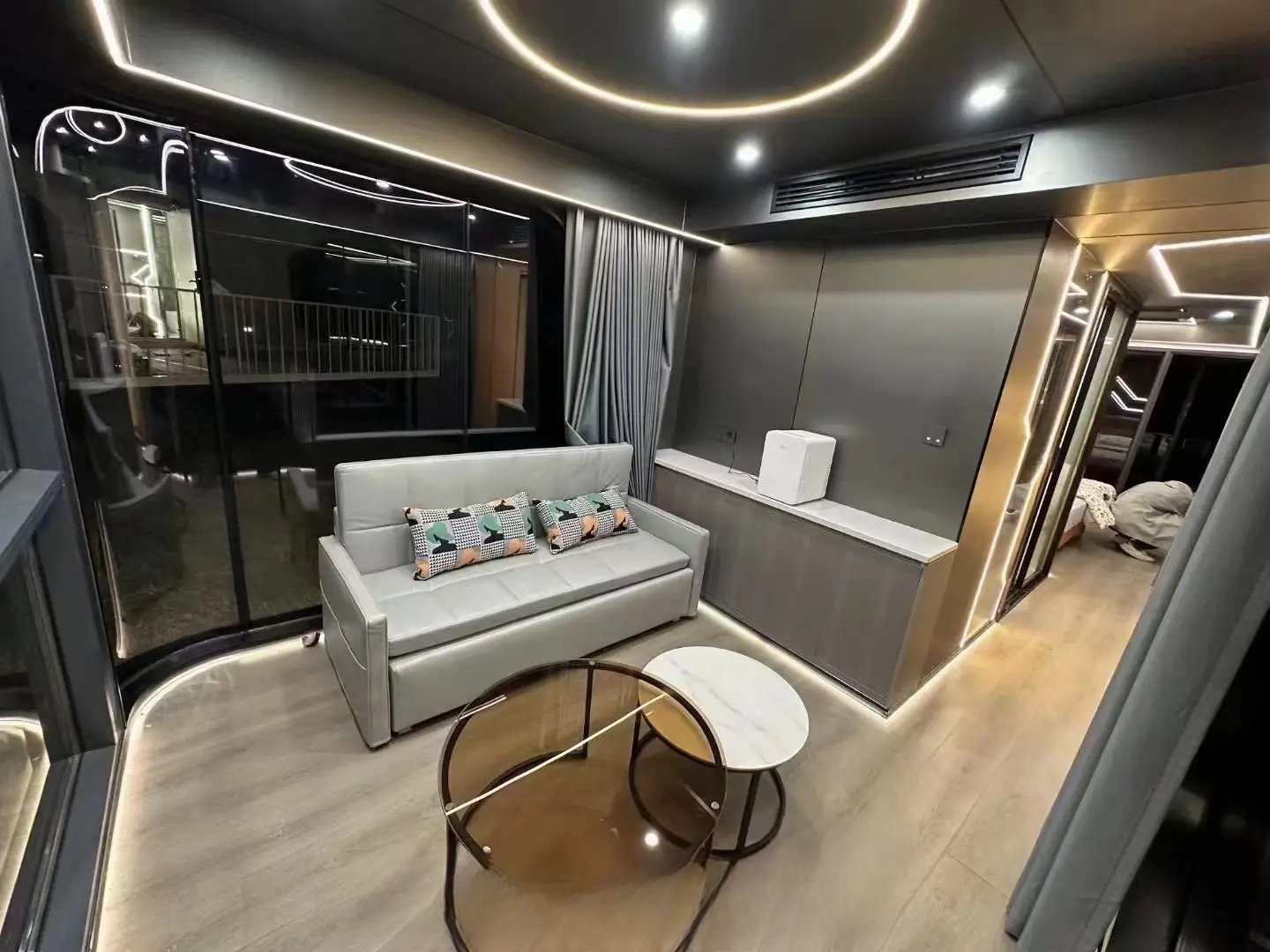 mobile sleeping pod cabin