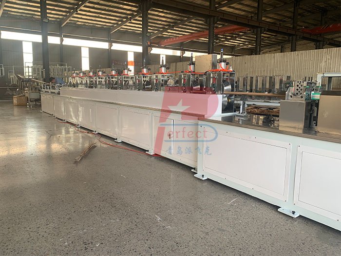 Automatic Paper Protector Corner Machine