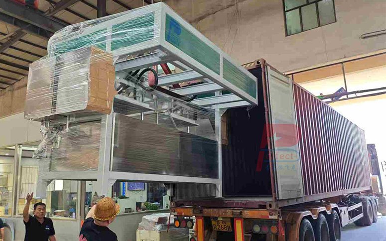 PLC control reciprocating forming industrial packaging tray making machine popular in South America