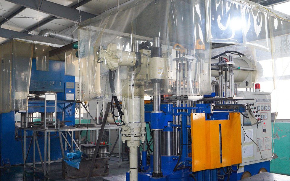 Automatic Vulcanizing Machine