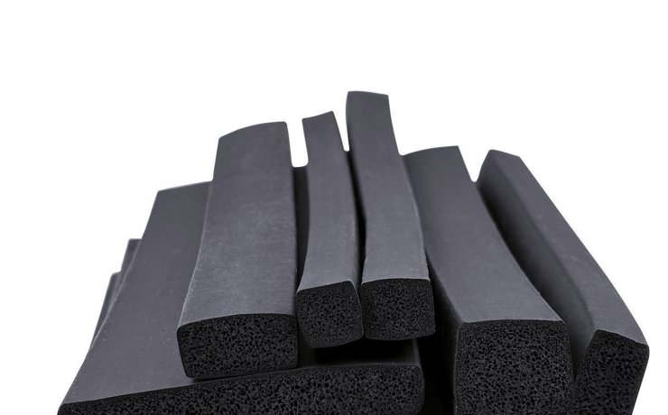 ​EPDM Foam Rubber Strip – Selection Guide for OEM/OAM Manufacturers and Industrial Buyers
