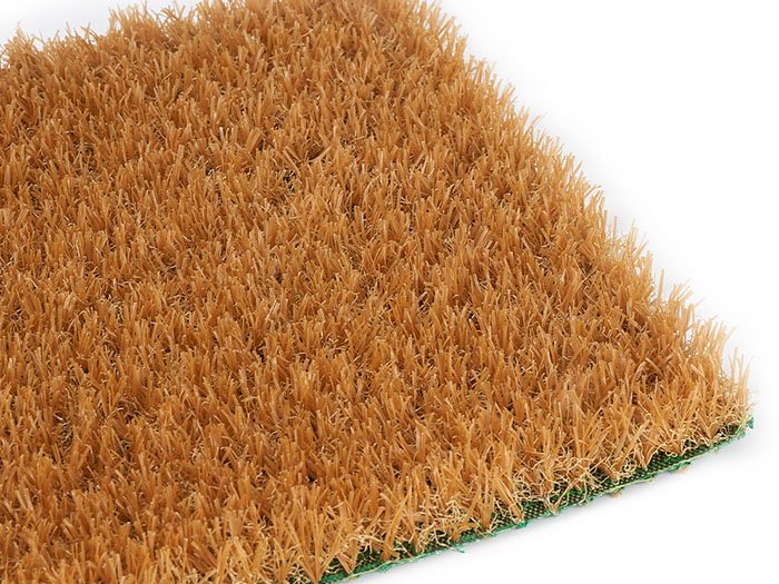 Low-maintenance synthetic grass for attractions