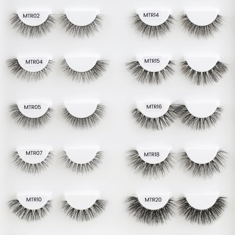 Natural Volume Lashes 