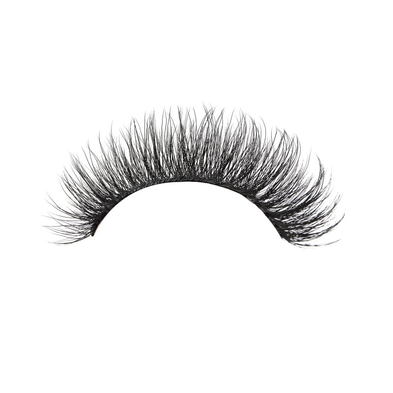 strip lashes that look like russian extensions wearing effect