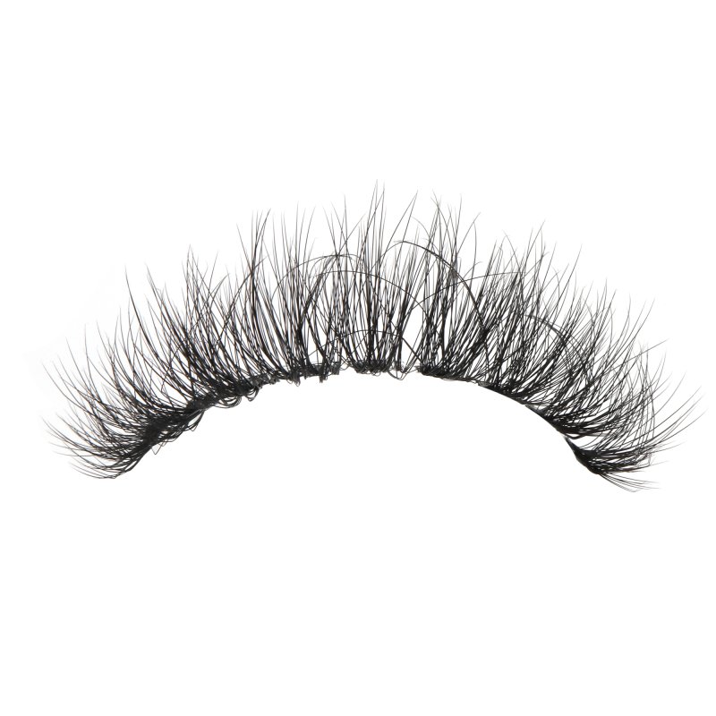 Fluffy Faux Mink Lashes wearing effect